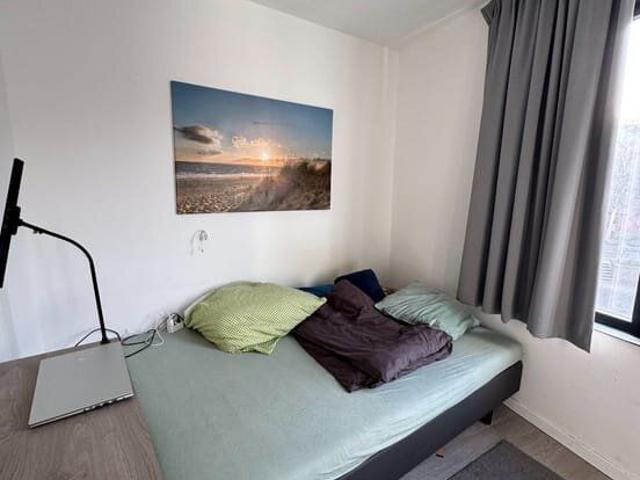 Spacious, furnished student room!