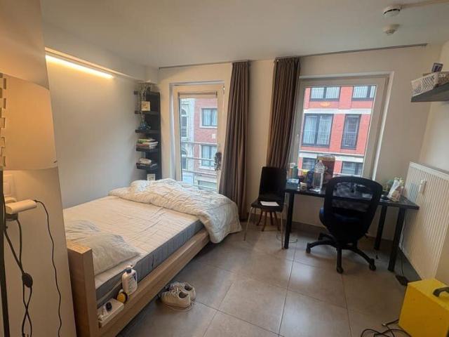 Spacious, furnished student room!