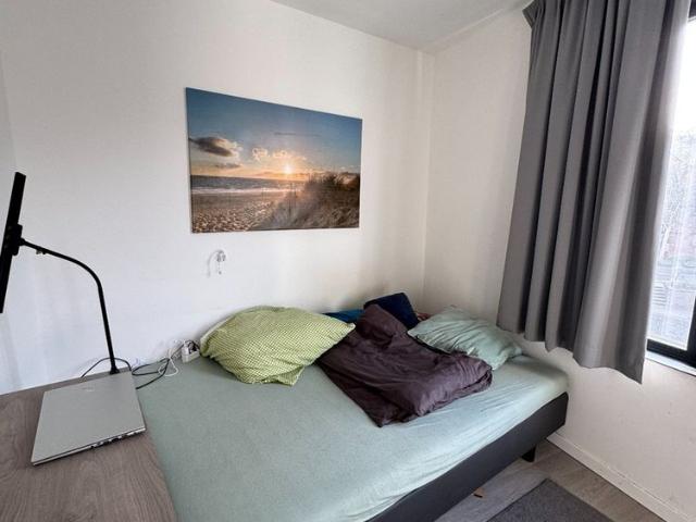 Spacious, furnished student room!