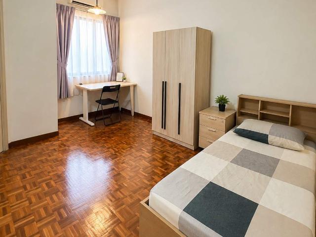 Spacious Furnished Room Near One Utama, BU4 Bandar Utama – RM600