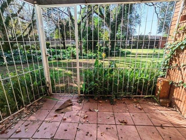 Spacious ground floor apartment!