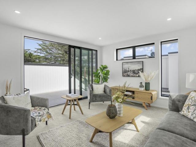 Spacious, high spec & brand new