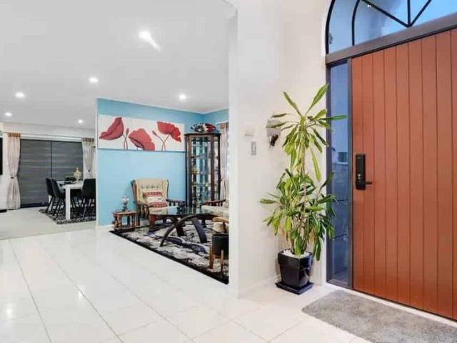 Spacious Home in Prime School Zone & Beach Views