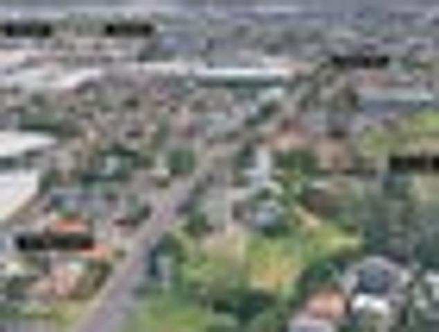SPACIOUS HOME + 620M² THAB ZONE = OPTIONS