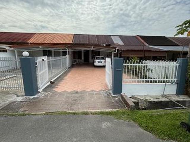 Spacious House near Town Area with big car porch