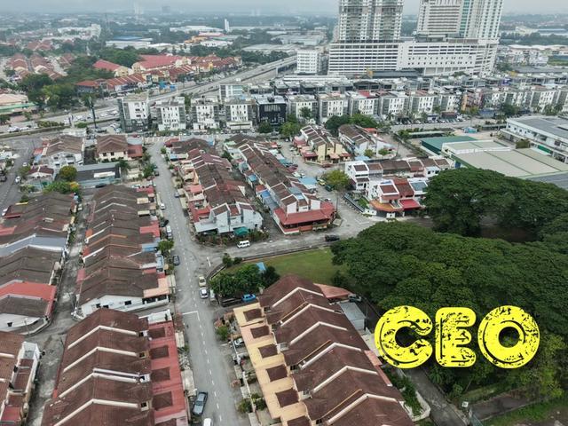 Spacious Land area 2 storey Terrace at Taman Sejati near Icon City