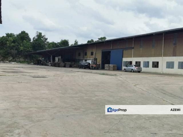 Spacious Land With Warehouse Taman Perindustrian Temerloh, Mentakab Pahang