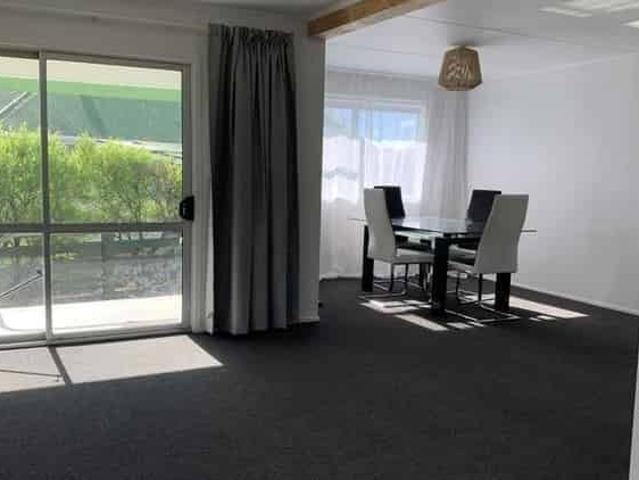Spacious Lansdowne Living