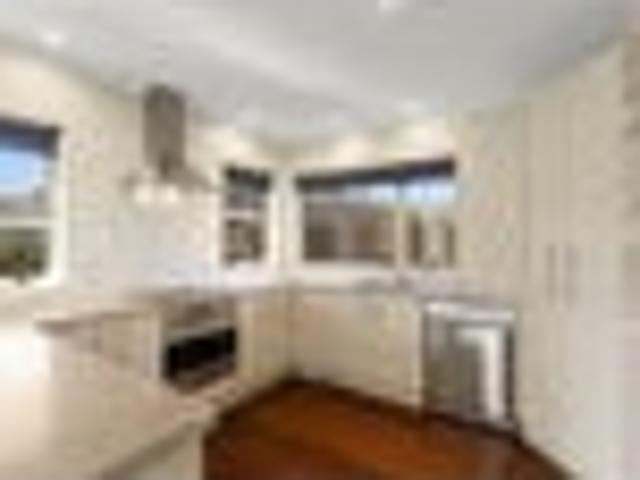 Spacious living, decks and garden privacy