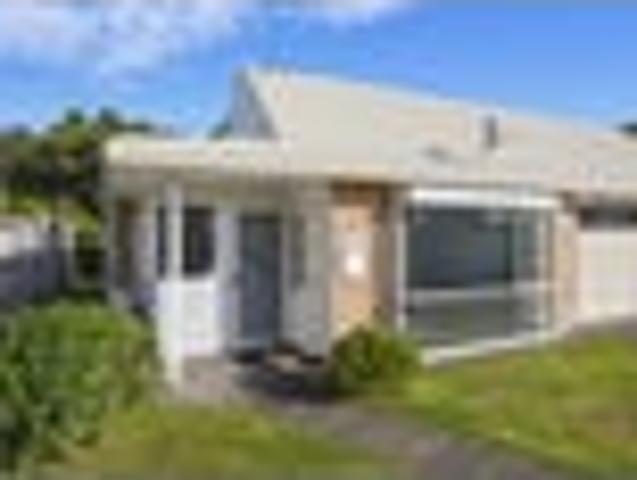 Spacious Living, Private Garden