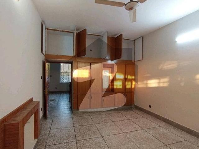 Spacious Lower Portion Is Available For rent In Ideal Location Of I 8