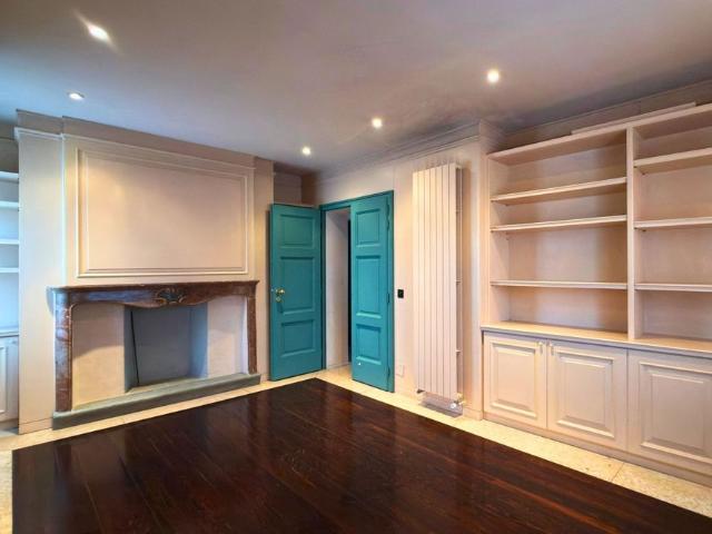 Spacious luxury apartment in the heart of Lugano