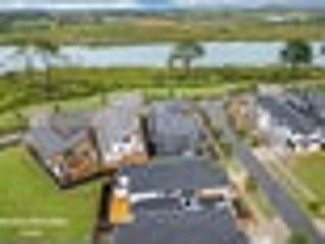 Spacious Luxury Brand New 7 Bedrooms