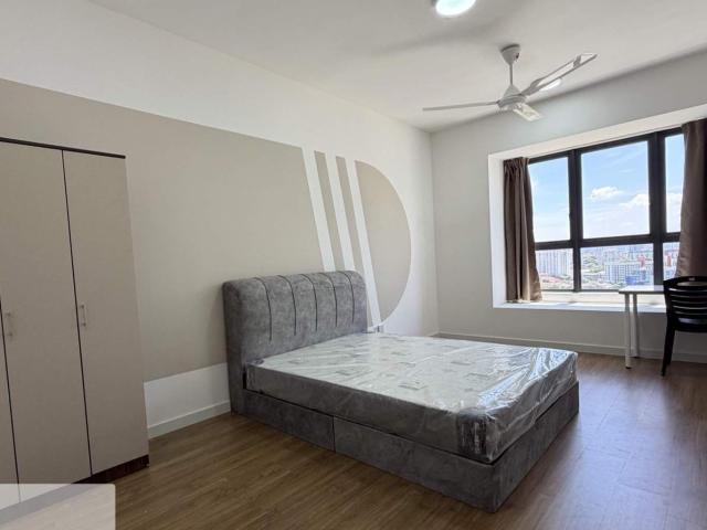 Spacious Medium Aircond Room