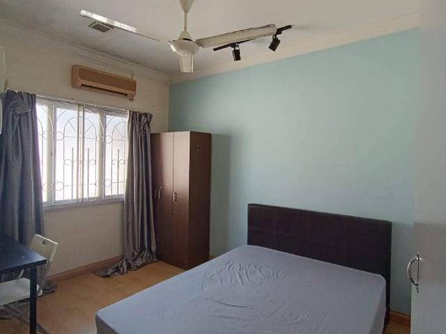 Spacious middle room️️– affordable! At ss 2 petaling jaya