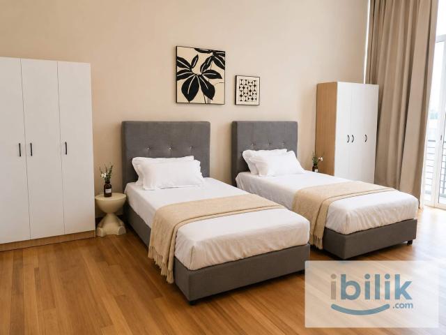 Spacious Modern Cozy Master Twin Bedroom For Rent At Gelugor Penang