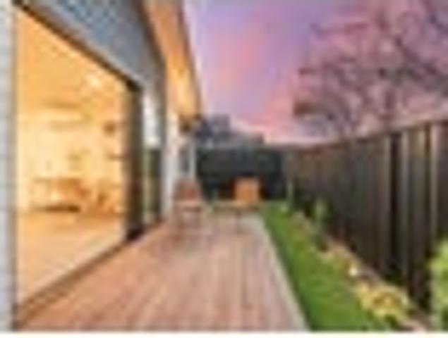 Spacious & modern & convenient