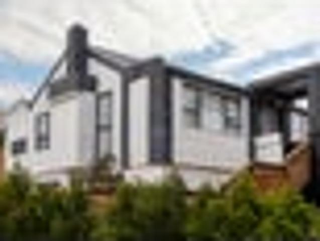 WINTER SALE: Modern Family Oasis FOR REMOVAL