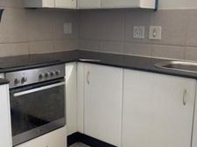 spacious & neat 2 bedroom apartment.