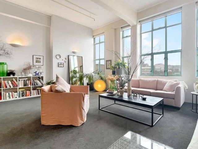 Spacious New York Loft Style Apartment