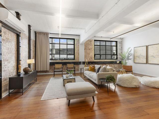 Spacious new york style apartment