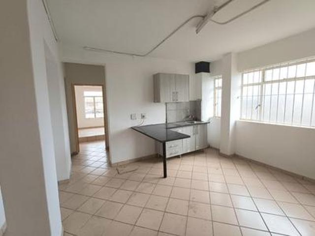 spacious newly renovated 1 bedroom a.