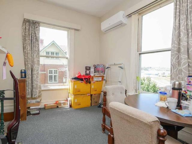 Spacious One Bedroom Apartment