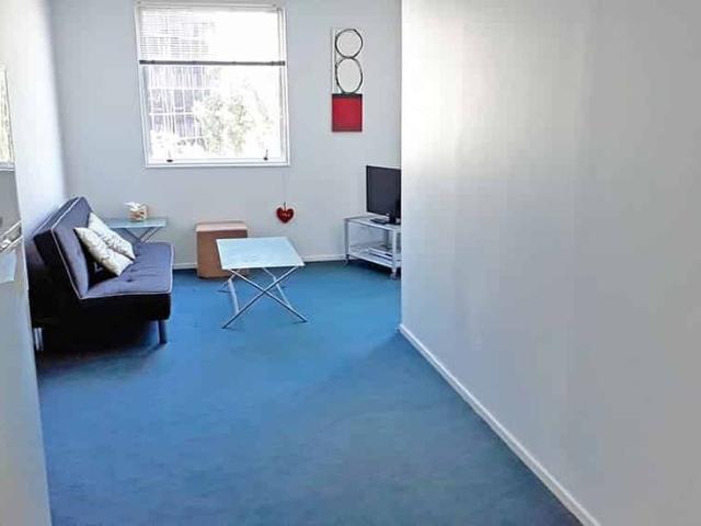 Spacious Open Plan and Light Apartment
