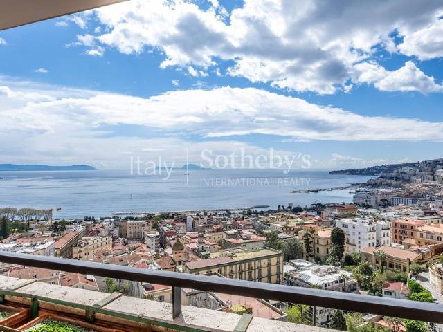 Spacious panoramic apartment in Parco Grifeo
