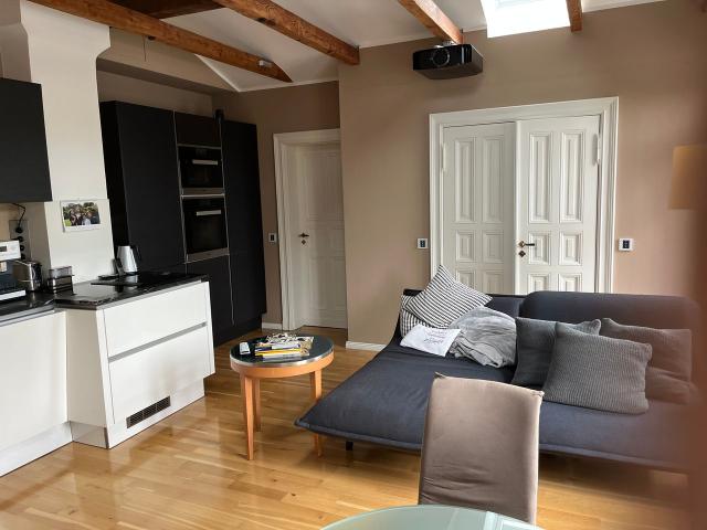 Spacious & perfect suite in Steglitz, Berlin Amsterdam Apartments for Rent