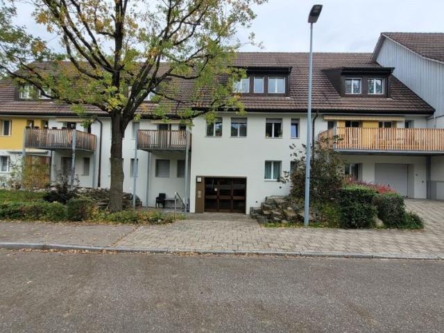 Apartment with 5.5 rooms for rent in Rorbas 135 m²