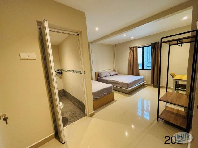 Spacious & privacy bintang park imbi MASTER ROOM️️ at Jalan Imbi, Bukit Bintang