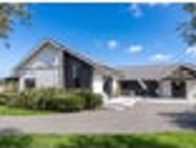 Spacious, private living with income potential