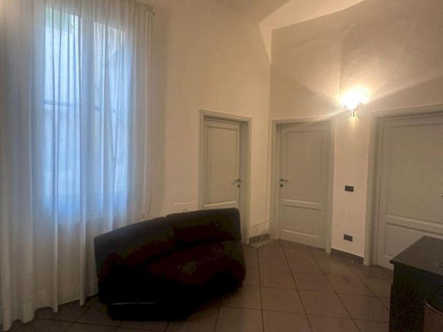 Spacious private room in Via Giordano Bruno