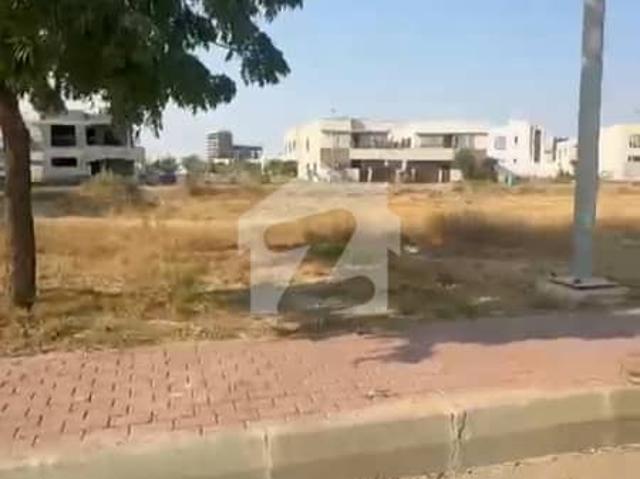 Spacious Prime Location 272 Square Yards Residential Plot Available For sale In Bahria Town Precinct 30