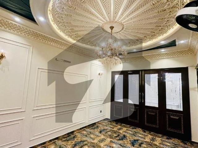 Spacious Prime Location House Is Available For sale In Ideal Location Of Citi Housing Society
