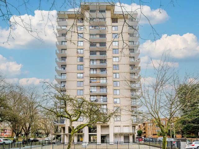 SPACIOUS RENOVATED 1 BEDROOM APARTMENT WITH GREAT NORTH WEST FACING VIEWS IN HEART OF WEST END