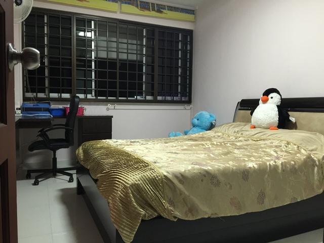 Spacious room available @ Pasir Ris