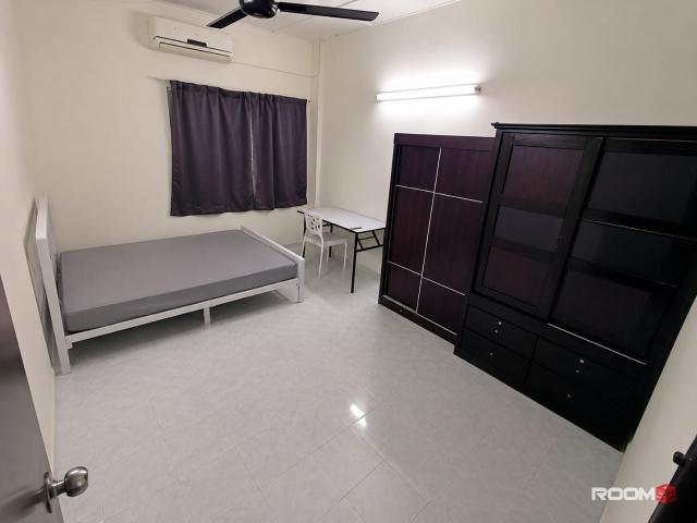 Spacious Room For Rent @ SS2 PJ | 5 Mins To The Starling & Damansara Uptown