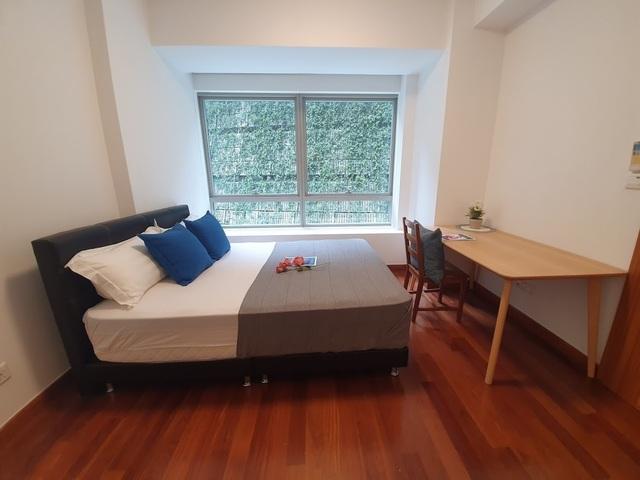 Spacious Room in 3 bedder Unit Expats Flatmates Raffles place/Downtown MRT/Central Boulevard