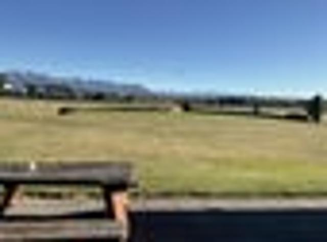 Spacious Serenity with work shed Twizel