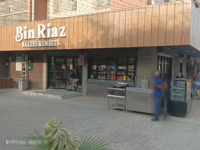 Spacious Shop Of Main Rahid Minhas Road. Karachi Gulshan e Iqbal Town ID 91864