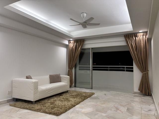 Spacious Shang Villa Condo for Sale