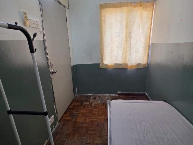 Spacious single room at taman wawasan, pusat bandar puchong move in immediately