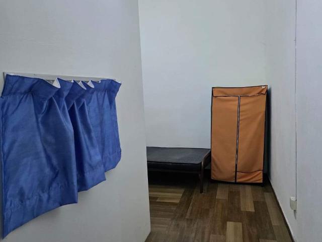 Spacious Single Room at Puchong Tempua