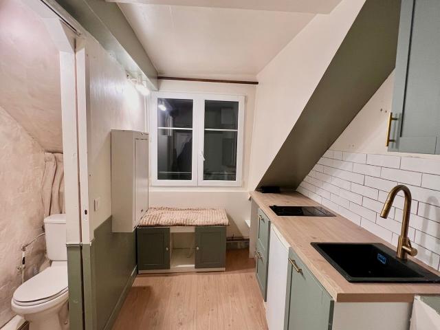 Spacious studio in excellent location, Paris Marais, Paris Amsterdam Apartments for Rent