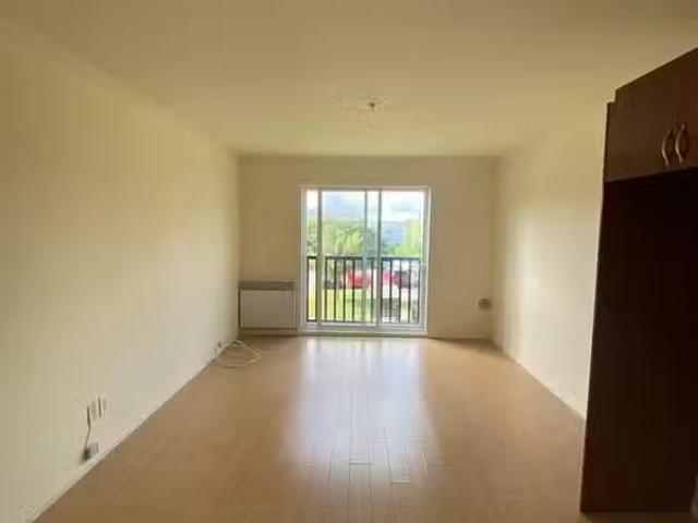 Spacious studio located at 801 Martel 801 RUE MARTEL