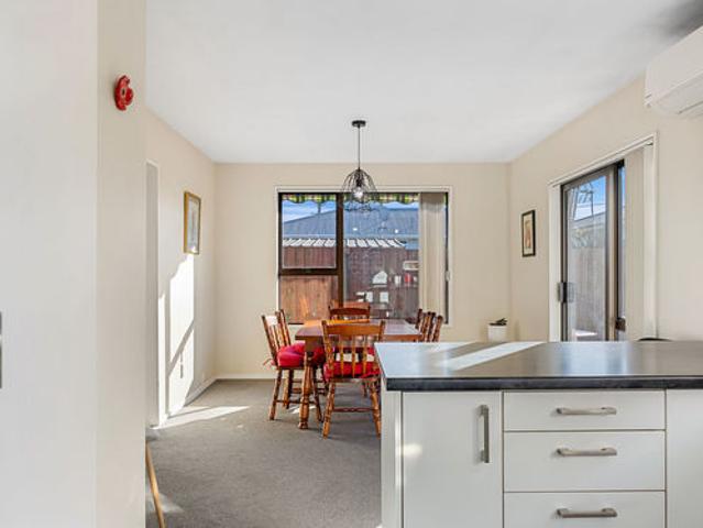 Spacious, Sunny and Solid!