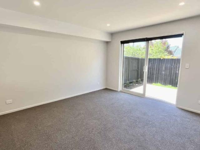 Spacious, Sunny & Ideally Located 3 Bedroom Home