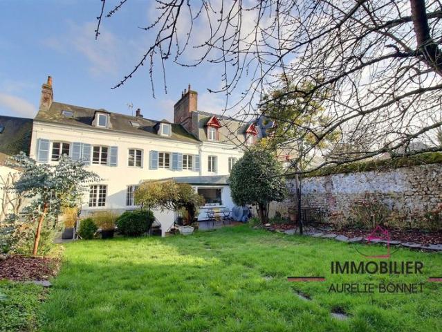 Spacieuse maison avec jardin